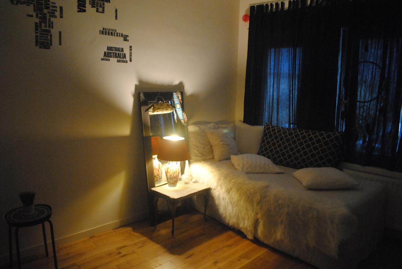 Bohemian House Bed & Breakfast แอนต์เวิร์ป ภายนอก รูปภาพ